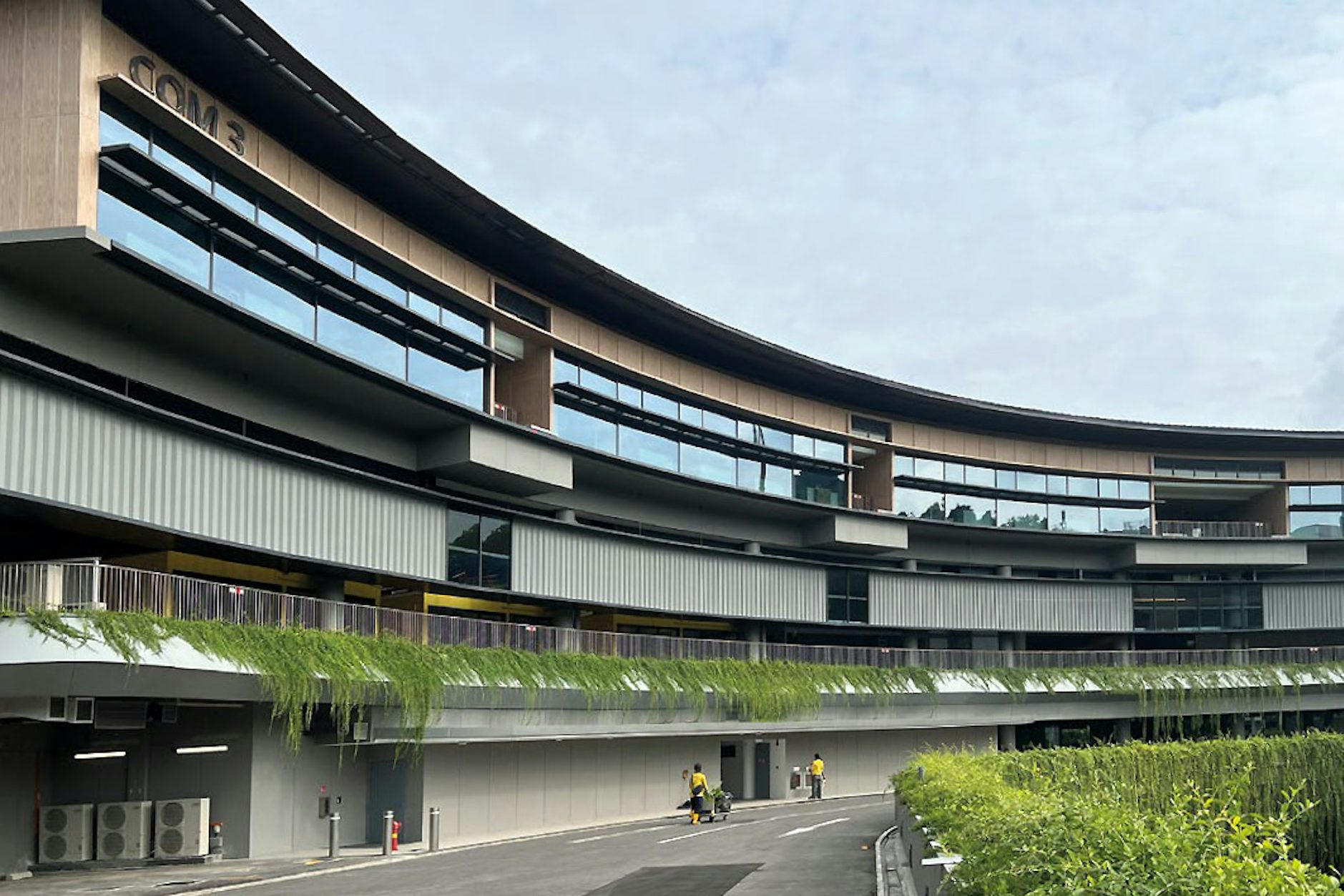 NUS Com3 1