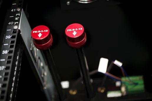 Daetwyler IT R Ack Detail 01